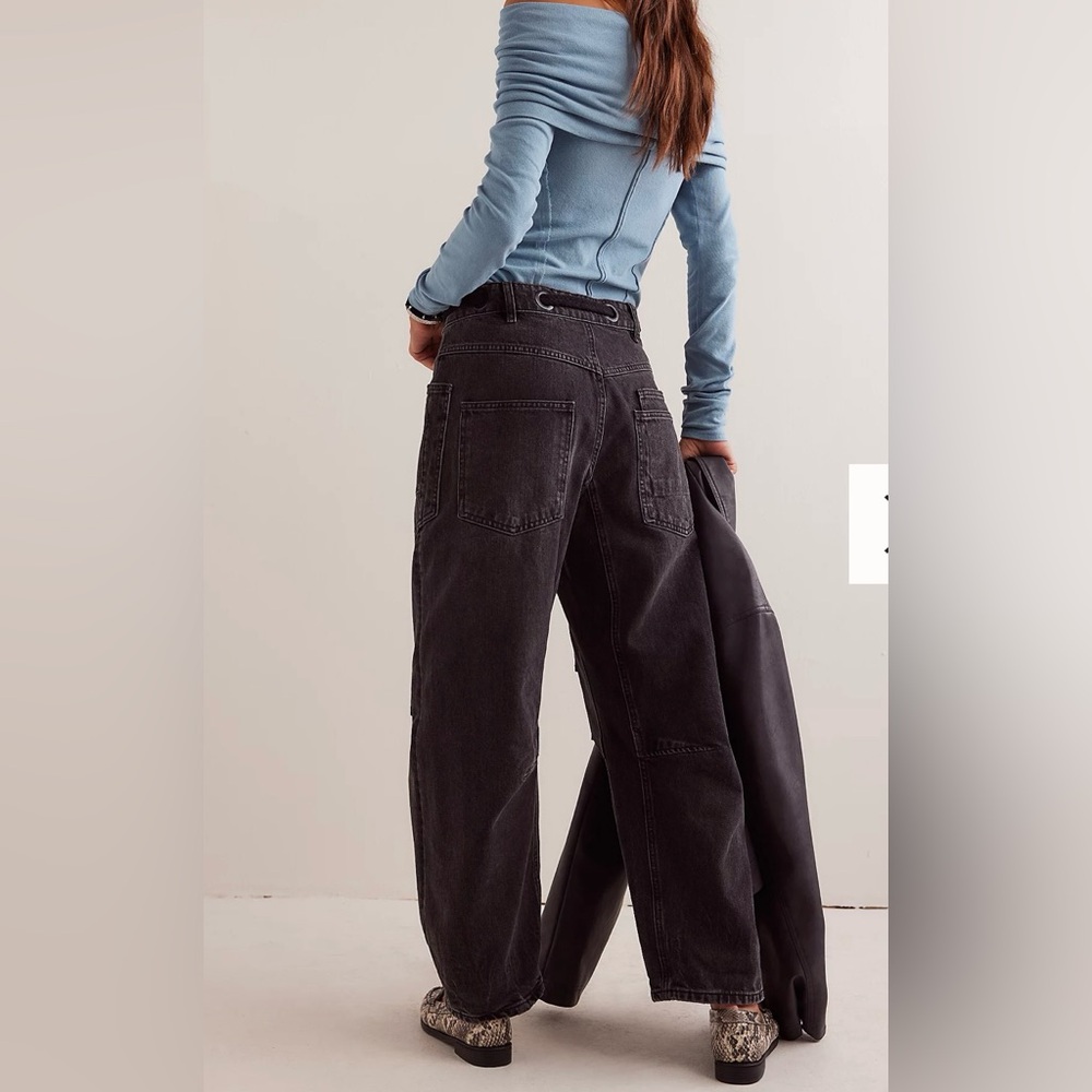 Free People Moxie Barrel Jeans 27